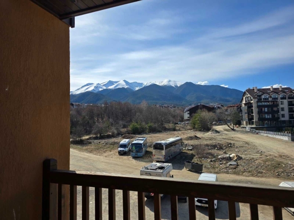 Дава се под наем Двустаен апартамент в Банско - 60 кв.м за 548.25 € - Снимка #1