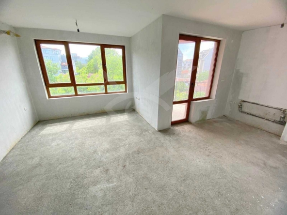 Двустаен апартамент в Пловдив, Кючук Париж - 109 кв.м за 1010 €/кв.м - Снимка #1