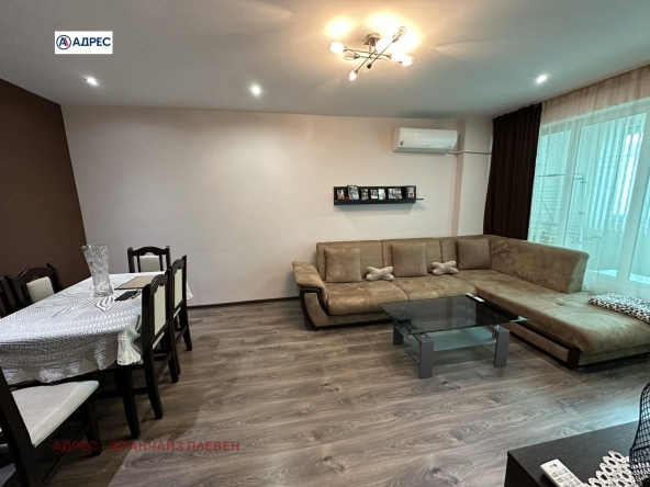 Тристаен апартамент в Плевен, Сторгозия - 76 кв.м за 913 €/кв.м - Снимка #1