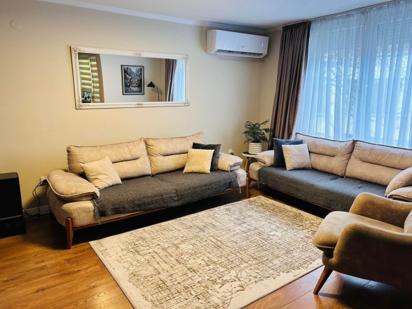 Тристаен апартамент в Бургас, Възраждане - 114 кв.м за 1163 €/кв.м - Снимка #1