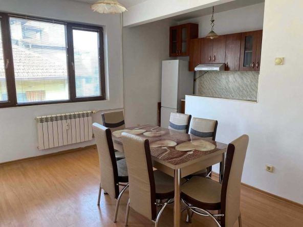 Тристаен апартамент в Плевен, Идеален център - 80 кв.м за 1075 €/кв.м - Снимка #1