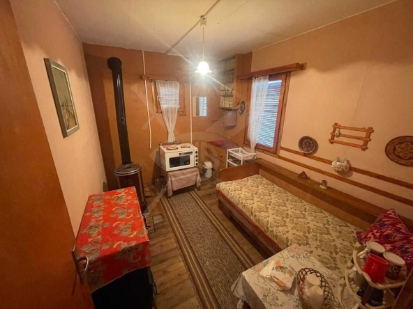 Къща в с. Руен, Област Пловдив - 34 кв.м за 1000 €/кв.м - Снимка #1