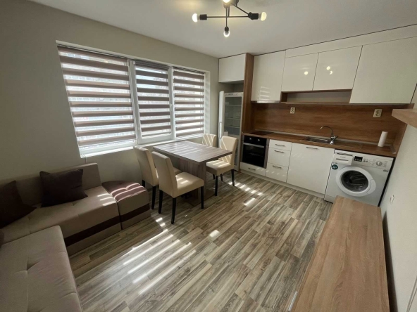 Дава се под наем Двустаен апартамент в Казанлък - 65 кв.м за 298.86 € - Снимка #1