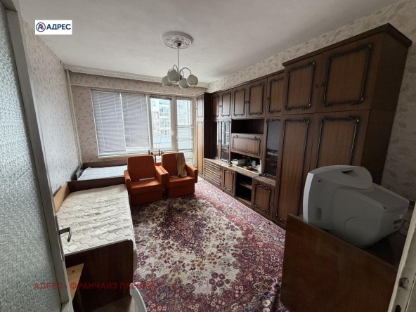 Двустаен апартамент в Плевен, Сторгозия - 58 кв.м за 660 €/кв.м - Снимка #1