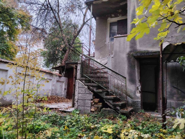 Къща в Плевен, Дружба 1 - 33 кв.м за 1267 €/кв.м - Снимка #1