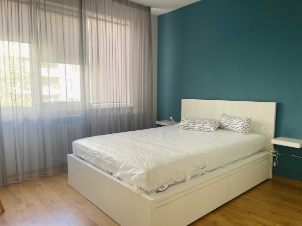 Дава се под наем Двустаен апартамент в София, Витоша - 70 кв.м за 484.5 € - Снимка #1