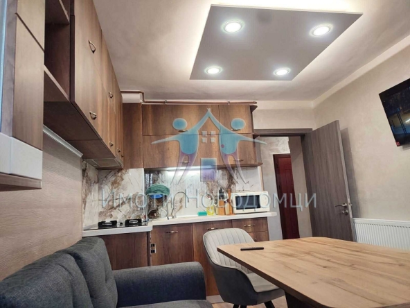Тристаен апартамент в Шумен, Пазара - 76 кв.м за 1074 €/кв.м - Снимка #1