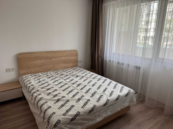 Дава се под наем Тристаен апартамент в София, Люлин - център - 78 кв.м за 568.14 € - Снимка #1