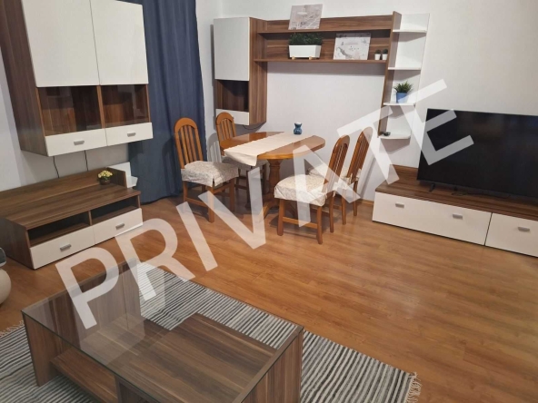 Дава се под наем Тристаен апартамент в Варна, Нептун - 105 кв.м за 918 € - Снимка #1