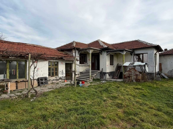 Къща в Пловдив, Кършияка - 205 кв.м за 105 €/кв.м - Снимка #1