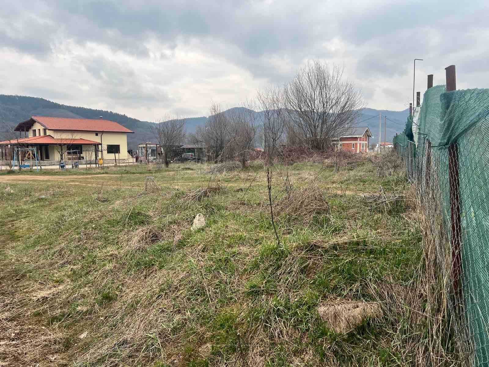 Парцел в Правец - 987 кв.м за 24 €/кв.м - Снимка #1