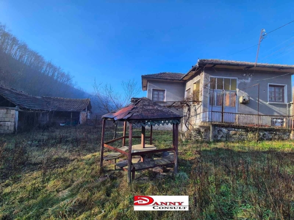 Къща в Велико Търново, Акация - 100 кв.м за 175 €/кв.м - Снимка #1