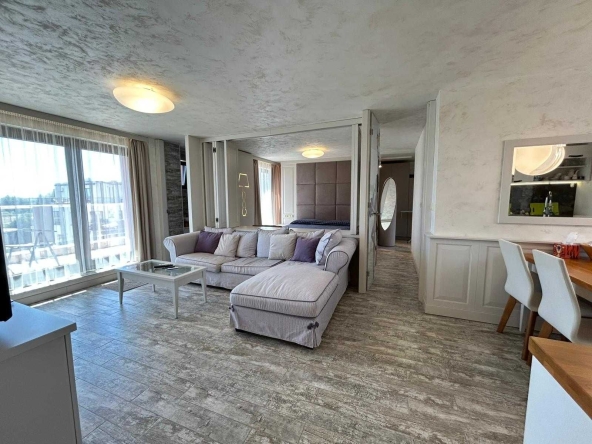 Двустаен апартамент в к.к. Слънчев бряг - 114 кв.м за 416 €/кв.м - Снимка #1