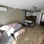 Дава се под наем Двустаен апартамент в Варна, Център - 77 кв.м за 448.8 € - Снимка #1