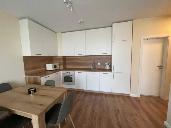 Дава се под наем Двустаен апартамент в София, Банишора - 65 кв.м за 484.5 € - Снимка #1