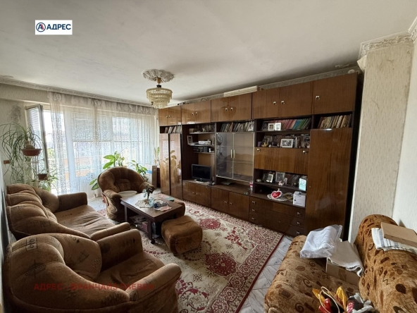 Двустаен апартамент в Плевен, Сторгозия - 57 кв.м за 627 €/кв.м - Снимка #1