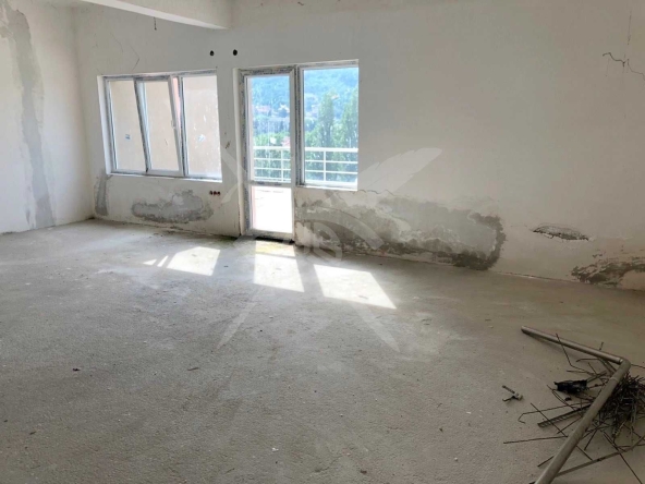 Двустаен апартамент в Асеновград - 115 кв.м за 497 €/кв.м - Снимка #1