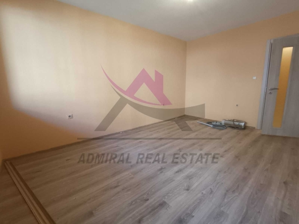 Дава се под наем Тристаен апартамент в Варна, Лятно кино Тракия - 75 кв.м за 348.84 € - Снимка #1