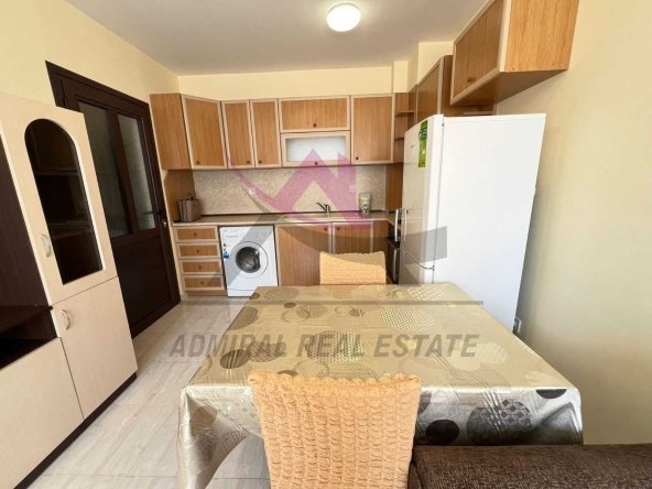 Дава се под наем Двустаен апартамент в Варна, Аспарухово - 65 кв.м за 398.82 € - Снимка #1