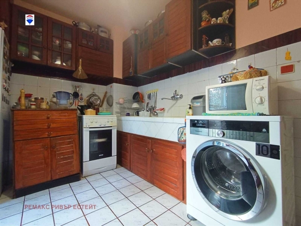 Тристаен апартамент в Русе, Дружба 3 - 78 кв.м за 1256 €/кв.м - Снимка #1