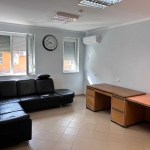 Дава се под наем Магазин в Горна Оряховица - 45 кв.м за 348.84 € - Снимка #1