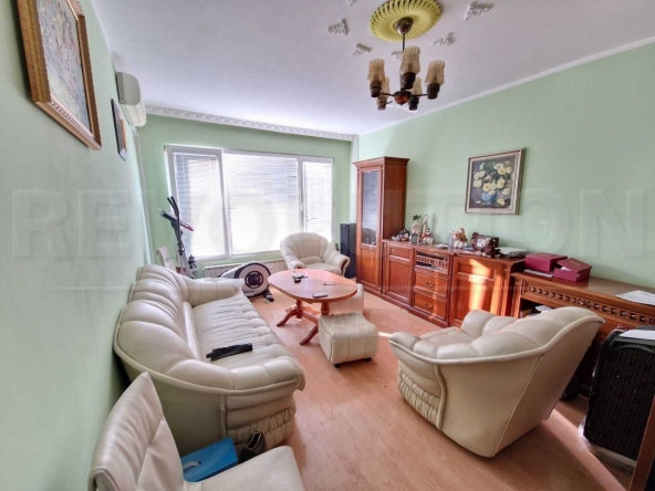 Тристаен апартамент в София, Дървеница - 88 кв.м за 2160 €/кв.м - Снимка #1