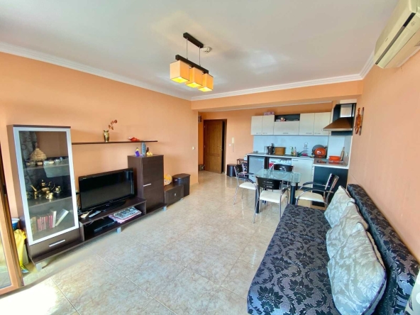 Двустаен апартамент в Свети Влас - 64 кв.м за 861 €/кв.м - Снимка #1