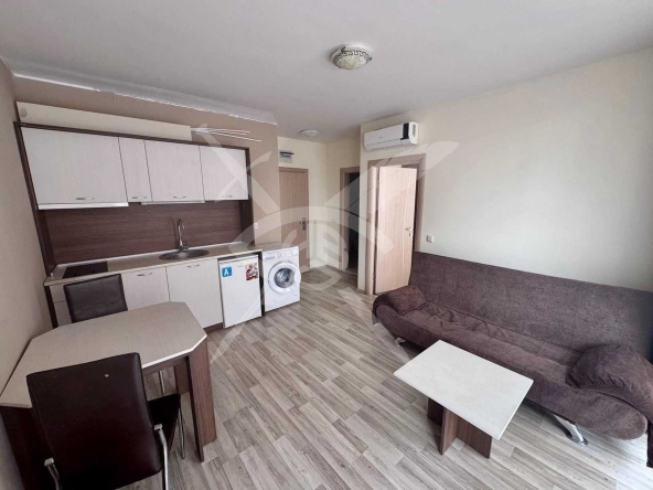 Двустаен апартамент в София, Хладилника - 43 кв.м за 925 €/кв.м - Снимка #1