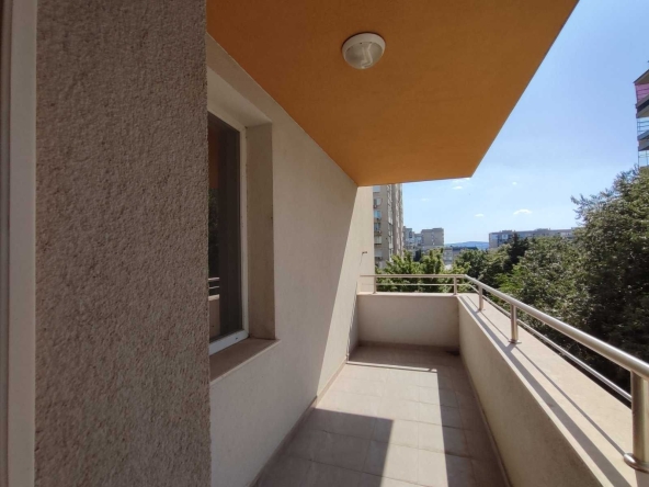 Четиристаен апартамент в Стара Загора, Три чучура - юг - 110 кв.м за 668 €/кв.м - Снимка #1