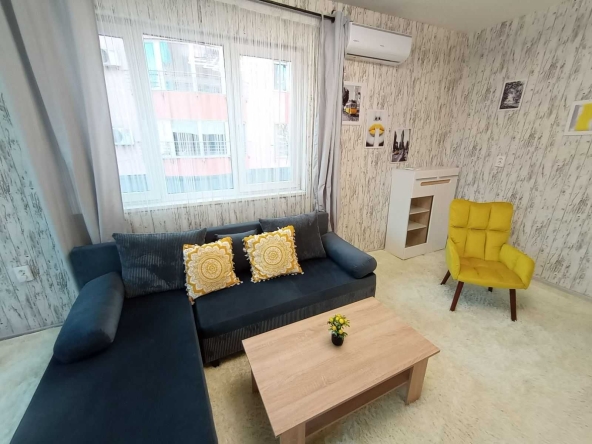 Дава се под наем Двустаен апартамент в София, Иван Вазов - 75 кв.м за 822.63 € - Снимка #1