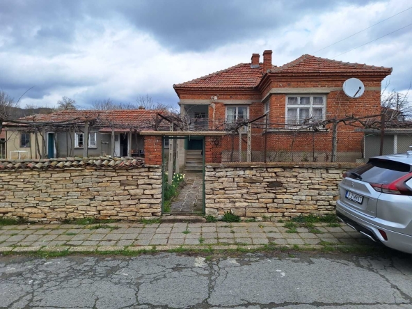 Къща в Сунгурларе - 110 кв.м за 163 €/кв.м - Снимка #1