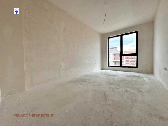 Двустаен апартамент в Русе, Широк център - 72 кв.м за 758 €/кв.м - Снимка #1