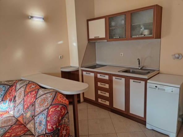 Двустаен апартамент в к.к. Златни пясъци - 59 кв.м за 813 €/кв.м - Снимка #1