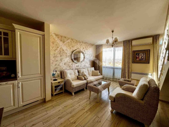Мезонет в Свети Влас - 130 кв.м за 1212 €/кв.м - Снимка #1