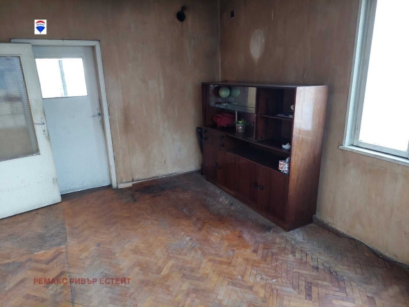 Двустаен апартамент в Русе, Здравец - 49 кв.м за 760 €/кв.м - Снимка #1