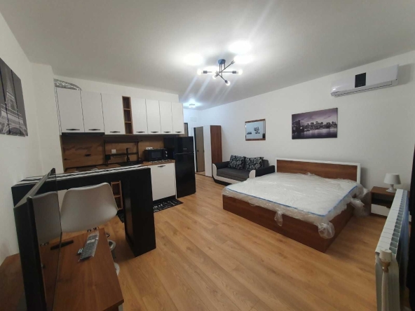 Дава се под наем Едностаен апартамент в София, Студентски град - 48 кв.м за 500 € - Снимка #1