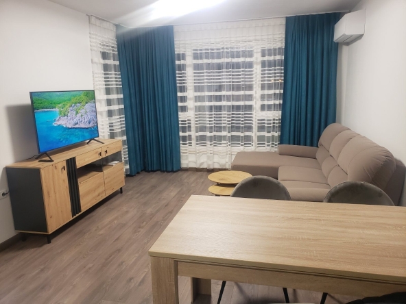 Дава се под наем Двустаен апартамент в Пловдив, Остромила - 66 кв.м за 598.23 € - Снимка #1