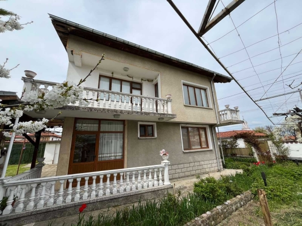 Къща в Павел баня - 150 кв.м за 731 €/кв.м - Снимка #1