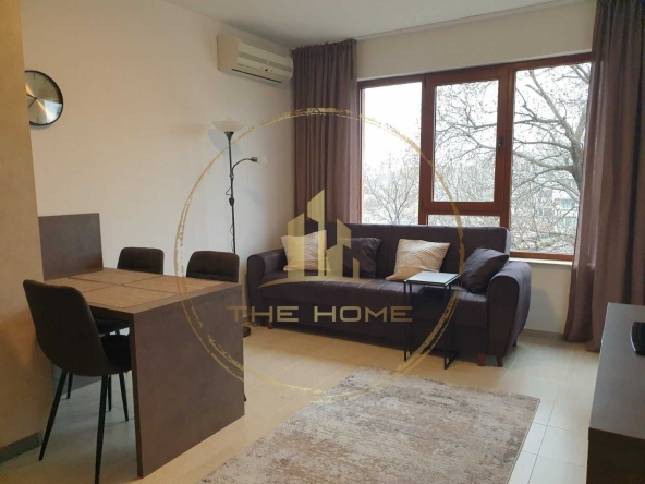 Дава се под наем Двустаен апартамент в Варна, Левски - 67 кв.м за 648.21 € - Снимка #1