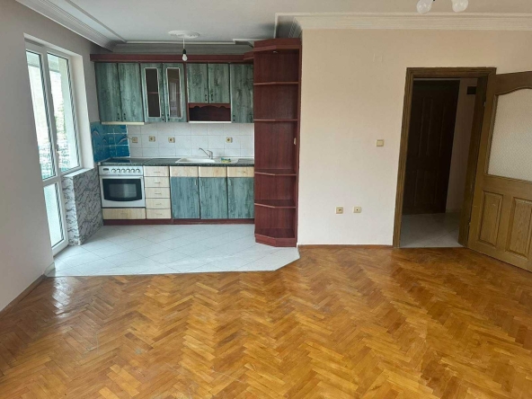 Многостаен апартамент в Кърджали, Възрожденци - 111 кв.м за 609 €/кв.м - Снимка #1