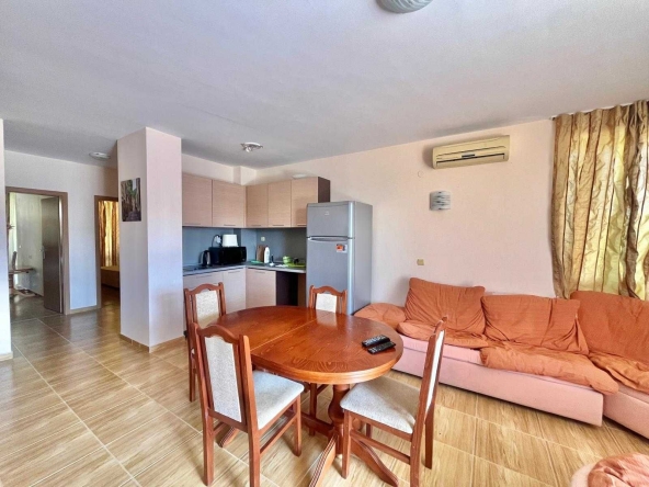 Тристаен апартамент в Свети Влас - 137 кв.м за 555 €/кв.м - Снимка #1