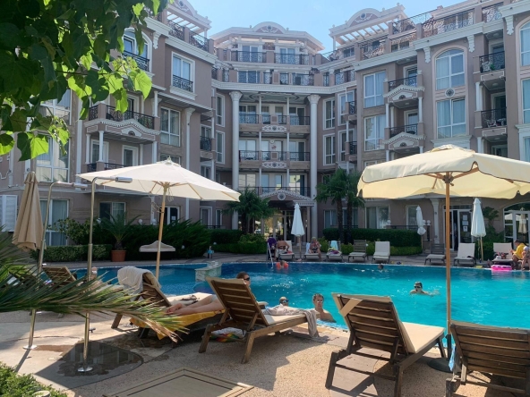Четиристаен апартамент в к.к. Слънчев бряг - 144 кв.м за 634 €/кв.м - Снимка #1