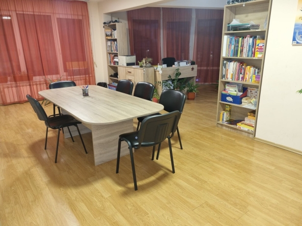 Ателие в Стара Загора, Център - 118 кв.м за 913 €/кв.м - Снимка #1