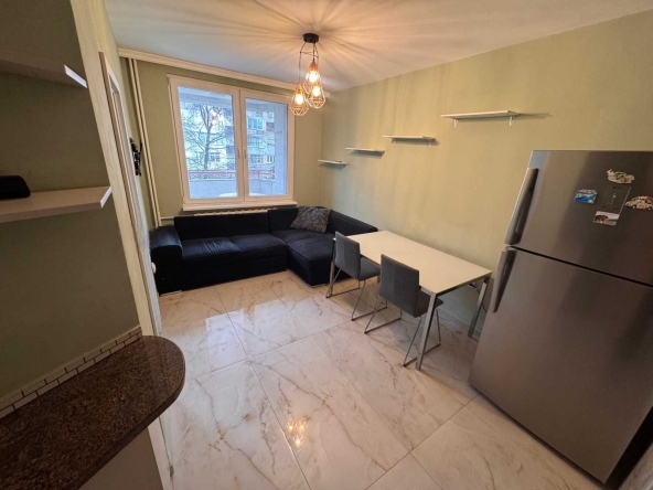 Дава се под наем Двустаен апартамент в София, Иван Вазов - 50 кв.м за 578.34 € - Снимка #1