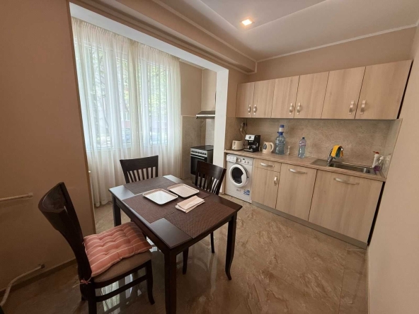 Двустаен апартамент в Пловдив, Кършияка - 64 кв.м за 1191 €/кв.м - Снимка #1