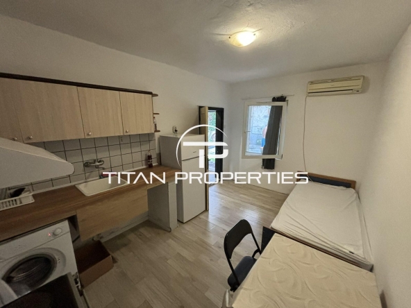 Дава се под наем Къща в Бургас, Лазур - 50 кв.м за 306 € - Снимка #1