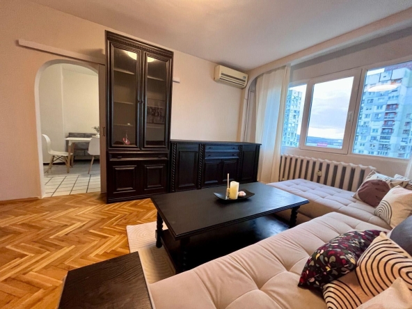 Дава се под наем Тристаен апартамент в София, Люлин 3 - 82 кв.м за 597.21 € - Снимка #1