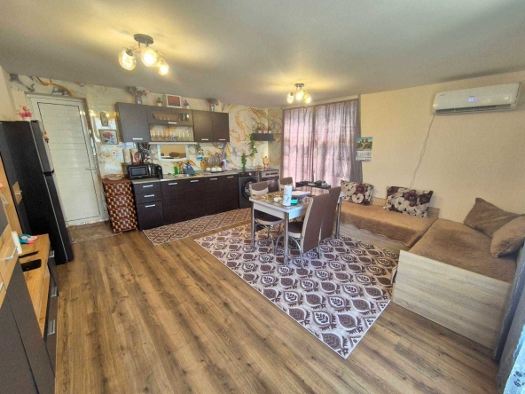 Къща в Левски - 70 кв.м за 416 €/кв.м - Снимка #1