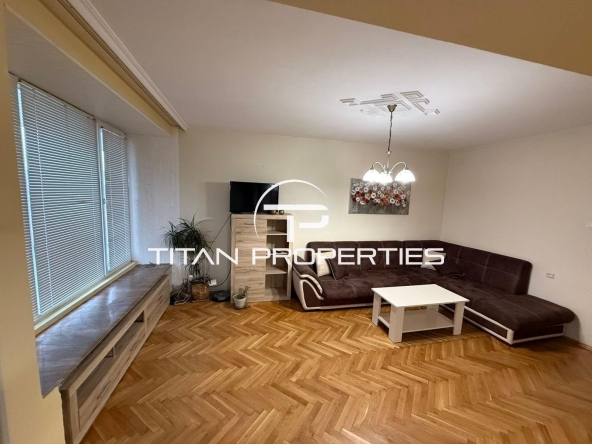 Четиристаен апартамент в Бургас, Център - 135 кв.м за 1020 €/кв.м - Снимка #1