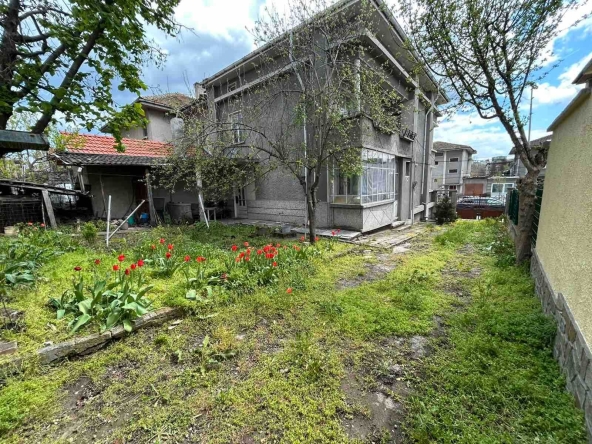 Къща в Попово - 100 кв.м за 714 €/кв.м - Снимка #1